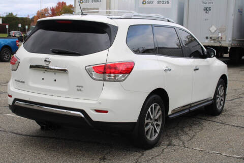 2013 Nissan Pathfinder SL