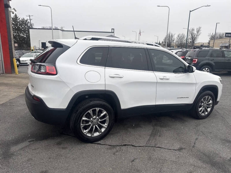 2019 Jeep Cherokee Latitude Plus