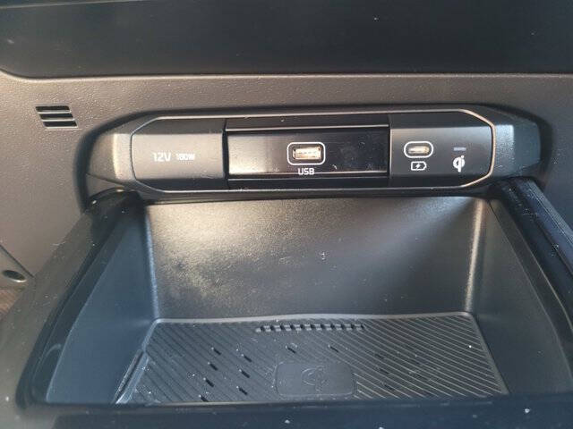 2025 Kia Niro EV Wind