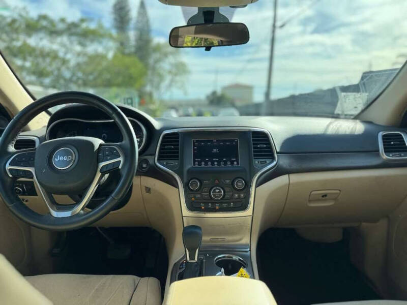 2018 Jeep Grand Cherokee Laredo