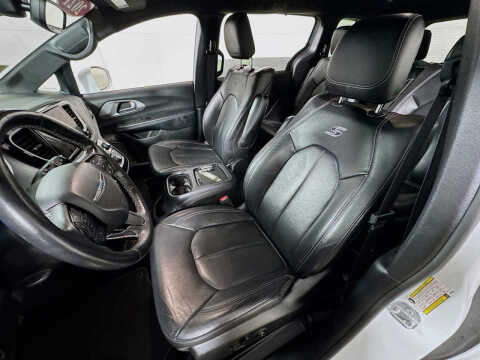 2021 Chrysler Pacifica Hybrid Touring L