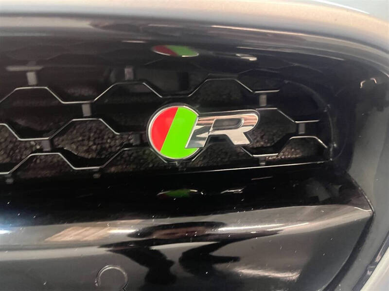 2017 Jaguar F-TYPE R