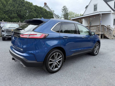 2020 Ford Edge Titanium
