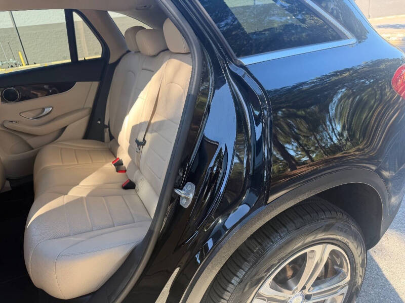 2016 Mercedes-Benz GLC GLC 300