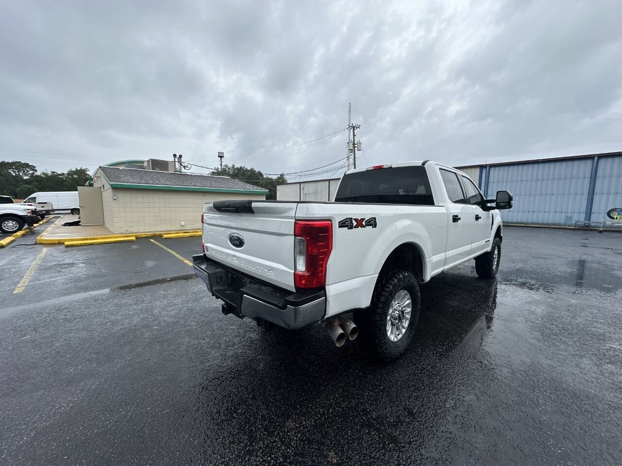 2017 Ford F-250 Super Duty for sale at Greenlight Wholesalers LLC in Pensacola, FL