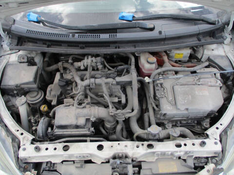 2015 Toyota Prius c Two