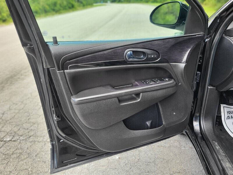 2017 Buick Enclave Leather