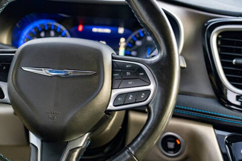 2021 Chrysler Pacifica Touring L