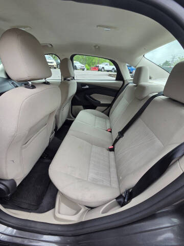 2015 Ford Focus SE
