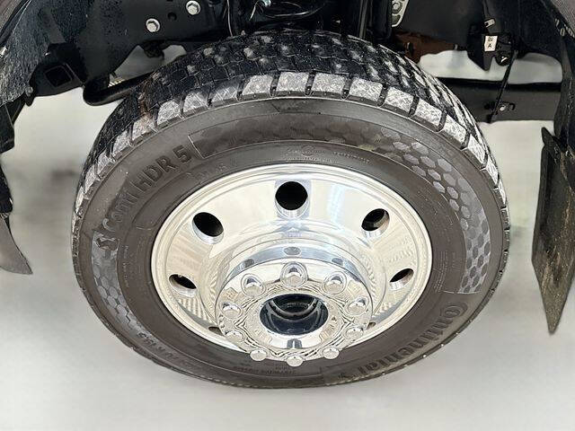 2024 Ford F-450 Super Duty Platinum