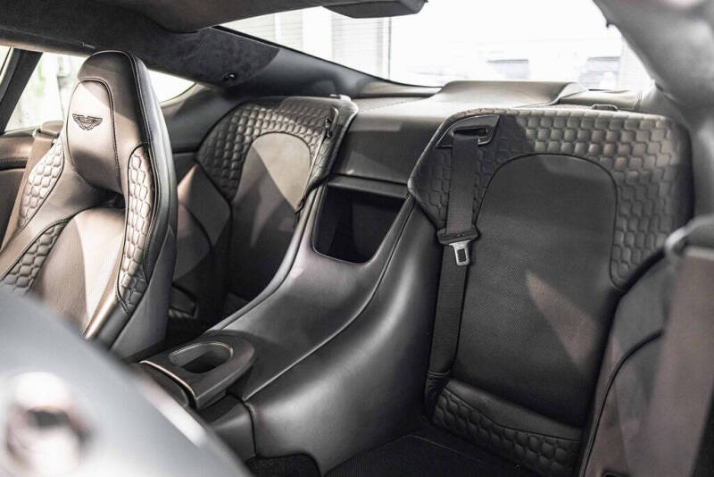 2014 Aston Martin Vanquish