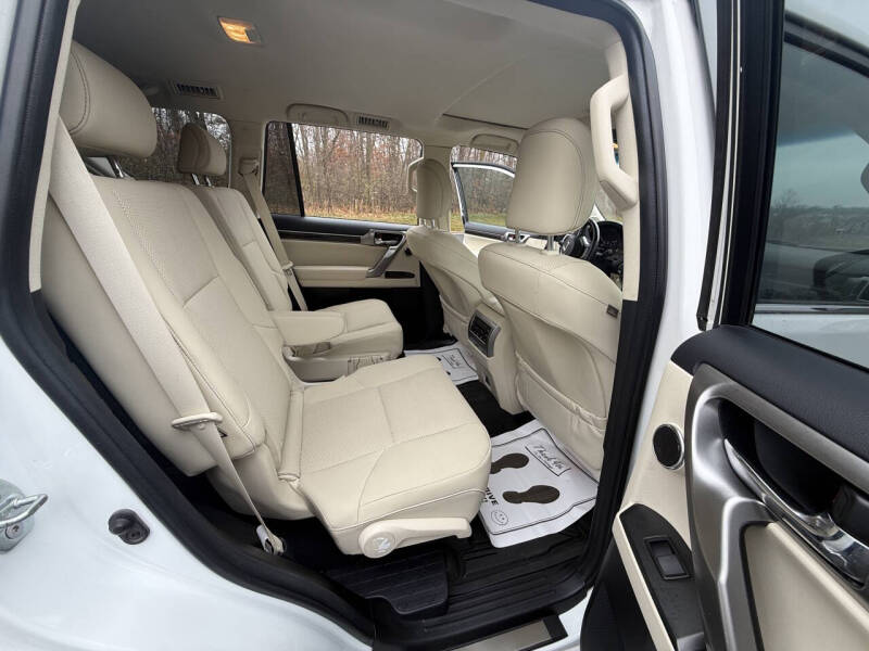 2023 Lexus GX 460