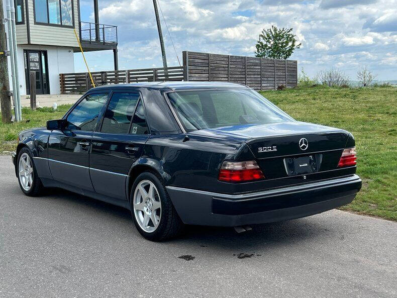 1992 Mercedes-Benz 500-Class 500 E