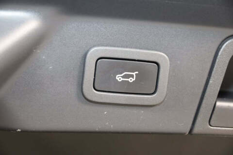 2021 Land Rover Range Rover Velar P250 R-Dynamic S