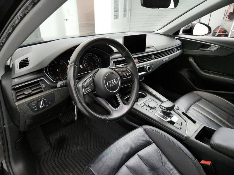 2017 Audi A4 2.0T quattro Premium