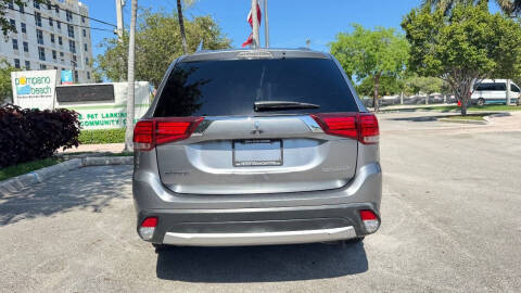 2018 Mitsubishi Outlander ES