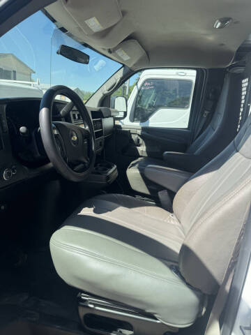 2012 Chevrolet Express 2500