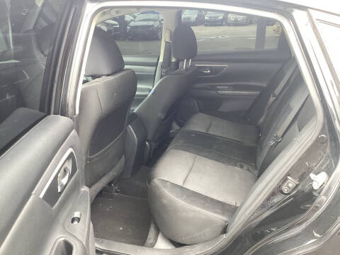 2017 Nissan Altima 2.5 SR