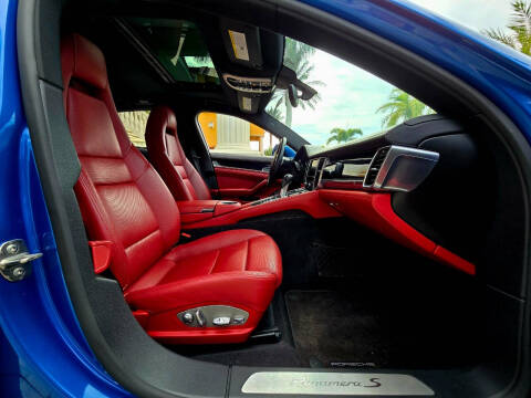 2015 Porsche Panamera S E-Hybrid