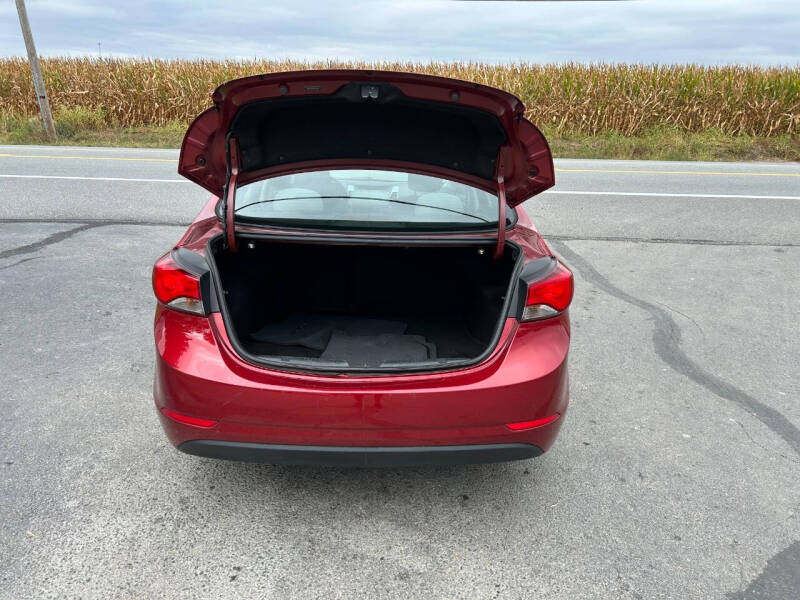 2015 Hyundai Elantra SE