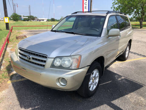 2003 Toyota Highlander for sale at John 3:16 Motors in San Antonio TX