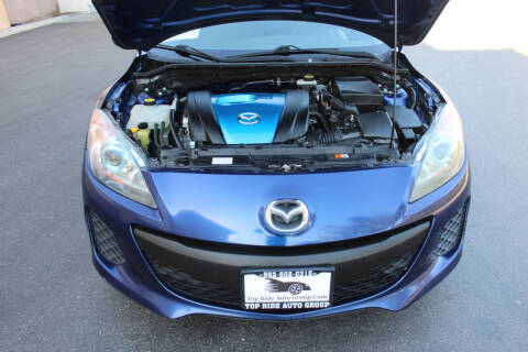 2013 Mazda MAZDA3 i Touring