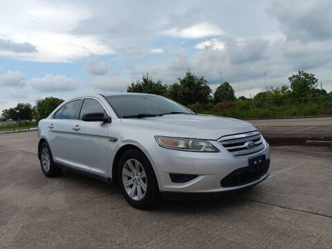 2011 Ford Taurus SE