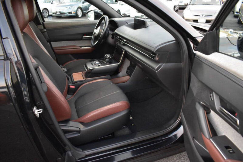 2023 Mazda MX-30 EV Premium Plus