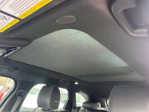 2023 Land Rover Range Rover Velar P250 R-Dynamic S