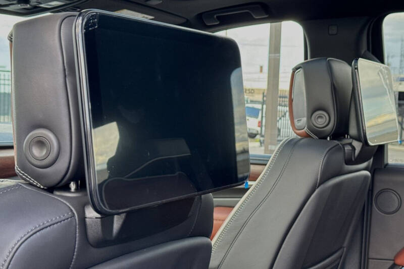 2024 GMC Yukon Denali Ultimate