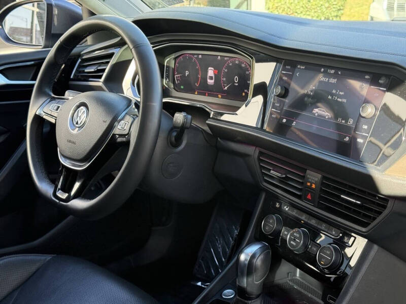 2020 Volkswagen Jetta SEL Premium