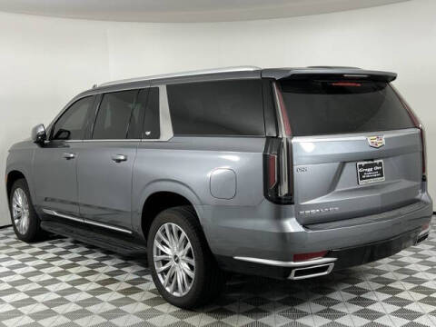 2021 Cadillac Escalade ESV Luxury