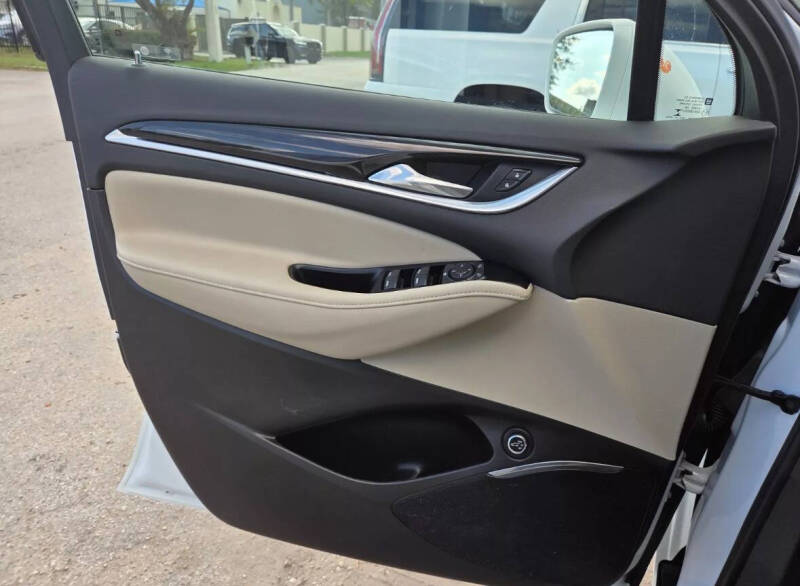 2019 Buick Enclave Essence