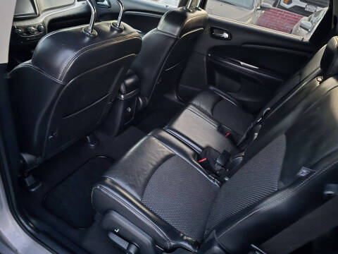 2018 Dodge Journey Crossroad