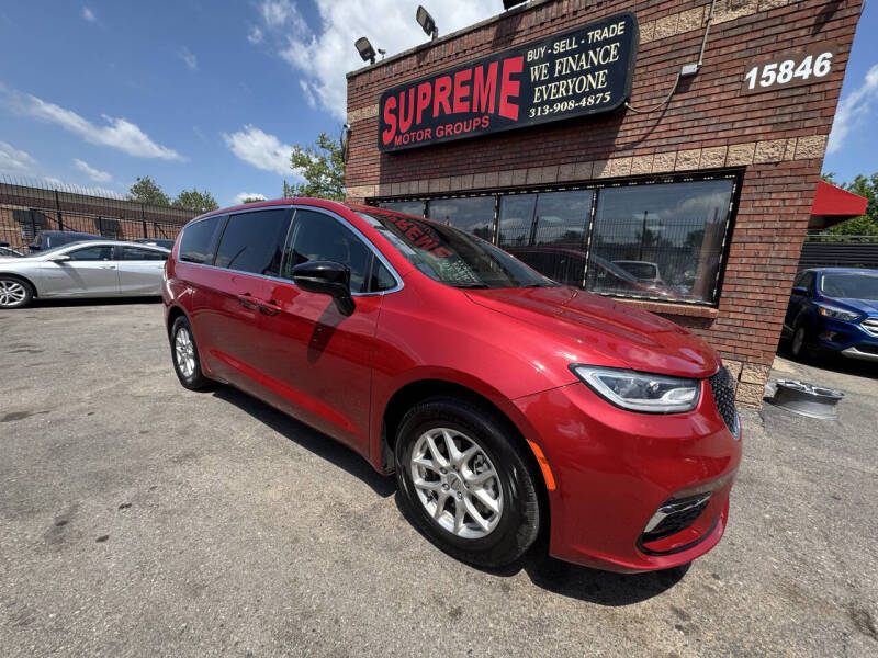 2025 Chrysler Pacifica Select
