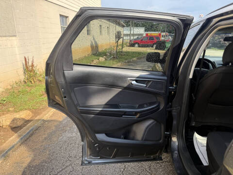 2016 Ford Edge SE