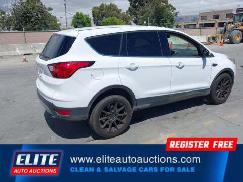 2019 Ford Escape SE