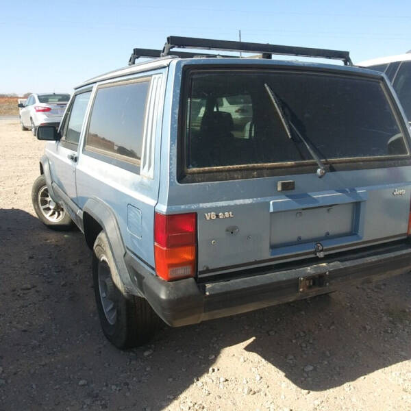 1985 Jeep Cherokee null photo 4