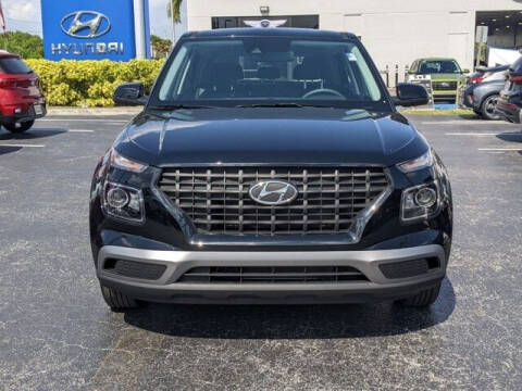 2022 Hyundai Venue SE