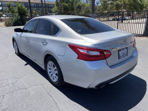 2017 Nissan Altima