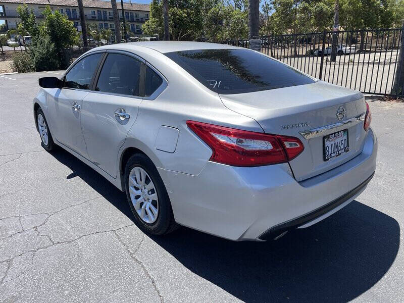 2017 Nissan Altima