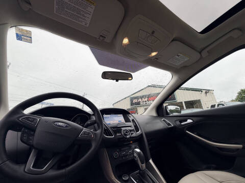 2016 Ford Focus Titanium
