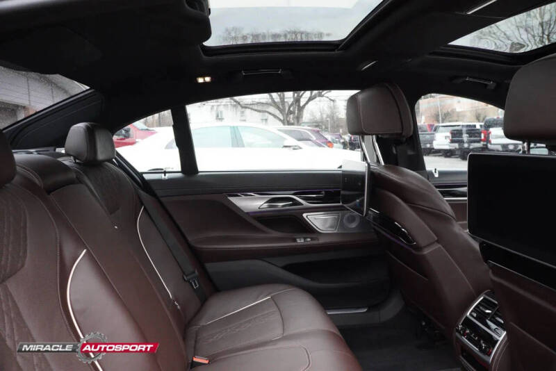 2017 BMW 7 Series ALPINA B7 xDrive