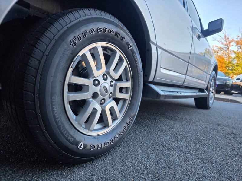 2012 Ford Expedition XLT