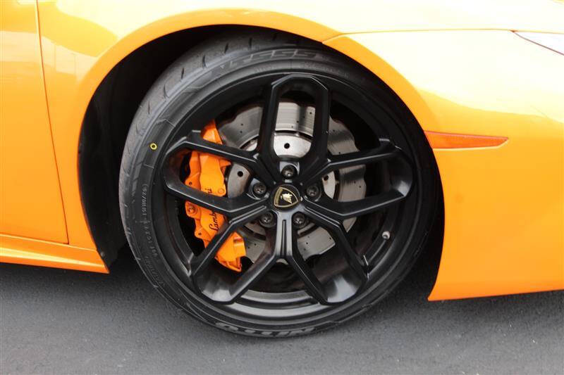 2017 Lamborghini Huracan LP 580-2 Spyder