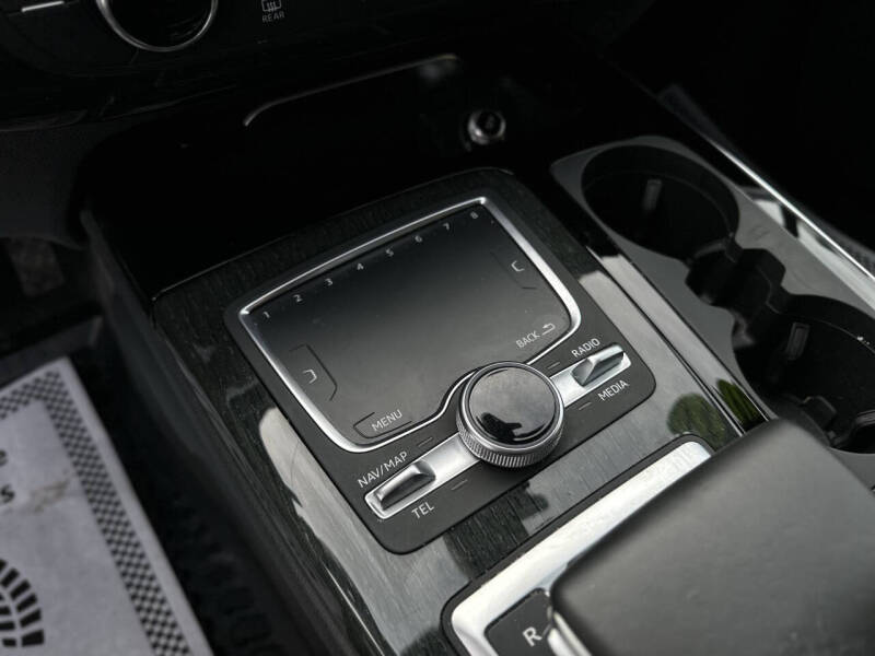 2019 Audi Q7 quattro SE Premium 55 TFSI