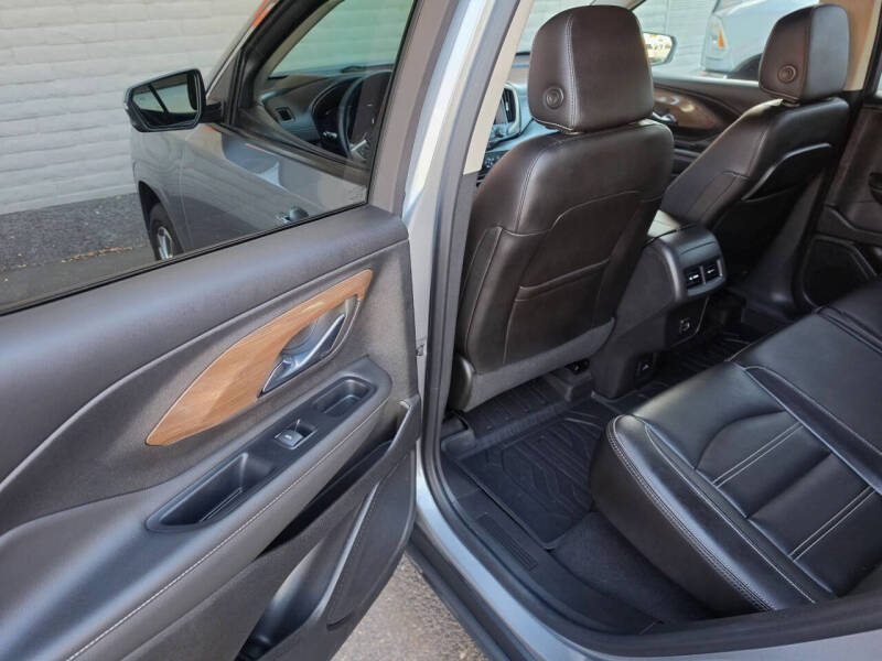2023 GMC Terrain Denali