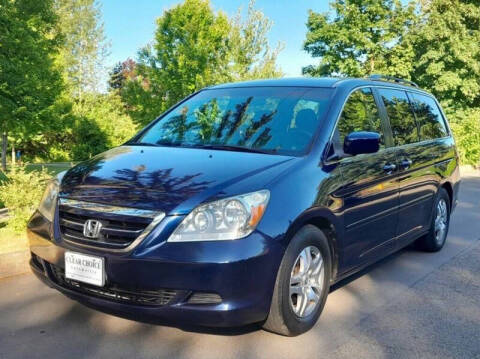 2006 Honda Odyssey for sale at CLEAR CHOICE AUTOMOTIVE in Milwaukie OR