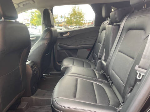 2022 Ford Escape Hybrid SEL