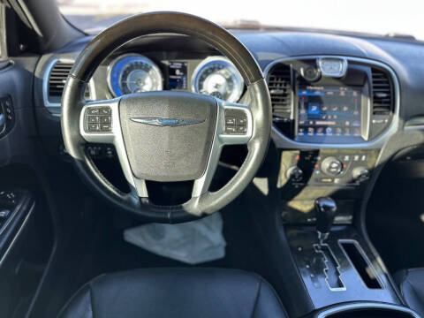 2012 Chrysler 300 C